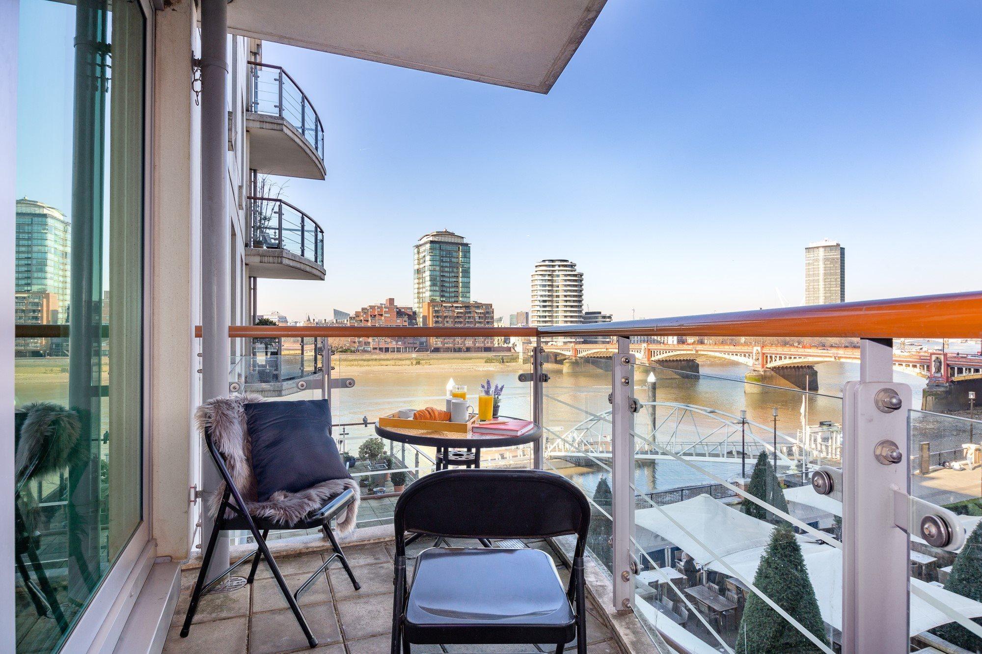 St. George Wharf By Thesqua.Re Apartment London Ngoại thất bức ảnh
