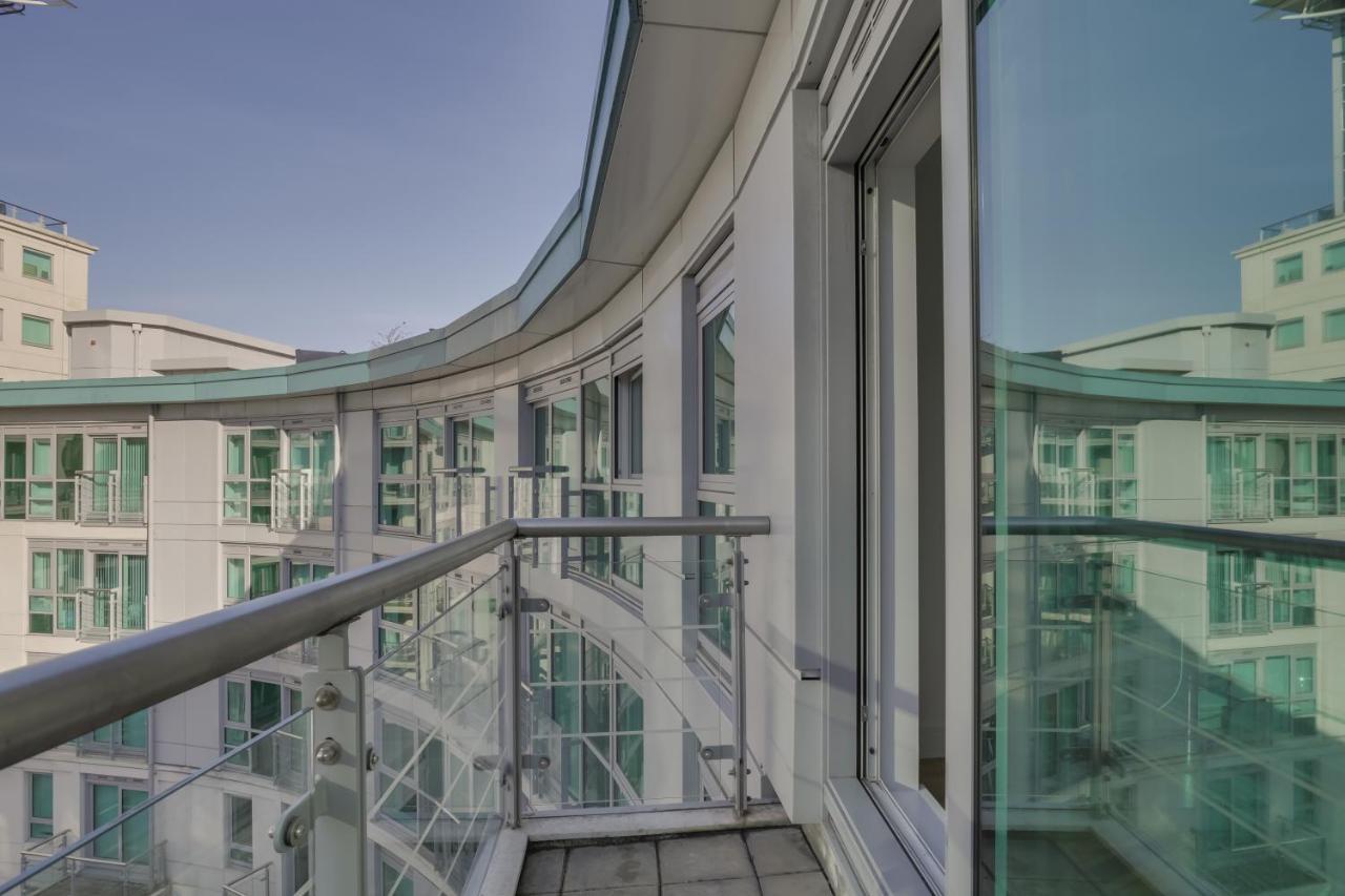 St. George Wharf By Thesqua.Re Apartment London Ngoại thất bức ảnh
